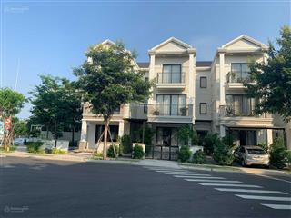 Chính chủ cần bán căn biệt thự nine south nhà bè 140m2, full nội thất, giá 16 tỷ tl
