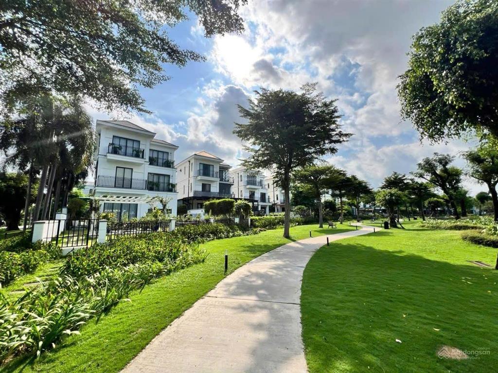 Hàng ngộp chính chủ bán biệt thự kdc nine south, full nội thất 16.8 tỷ, rẻ nhất khu 7x20m (140m2)