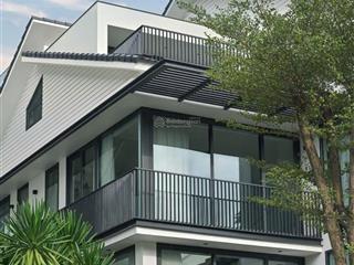 Chính chủ cần bán nhanh biệt thự kdc phú mỹ vạn phát hưng, liền kề pmh, 10,5x21m 220,5m2 giá 31 tỷ