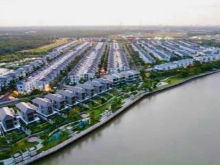 Bán gấp biệt thự nine south ven sông, chính chủ giá tốt nhất khu 16 tỷ,7x20m nhà thô, full nội thất