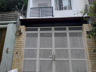 Nhà hxh lũy bán bích chủ bán dưới 5 tỷ cách mặt tiền 4 căn nhà, nhà xây kiên cố trệt, lầu, st