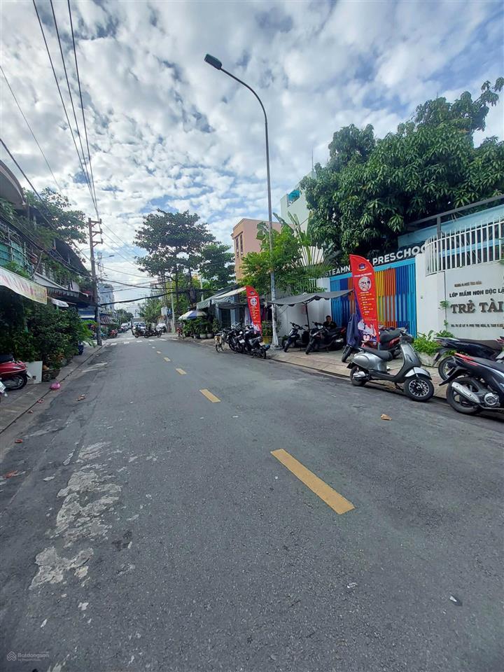 Bán mặt tiền lũy bán bíchcây keohòa bình ngang 4m dtcn 76m2, 5 tầng hđt có sẵn