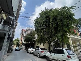 Trung tâm  vị trí víp  2 ngõ  vài bước ra phố  ô tô vào nhà  khách thuê 8 triệu / tháng  50m