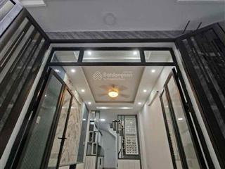 Hoa hậu phố việt hưng  long biên 30m2 x 5 tầng nhỉnh 5 tỷ thương lượng mạnh