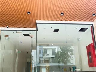 Hiếm! bán tòa building 10 tầng siêu đẹp lạc long quân, tây hồ 120m2  mt 6m giá 78.9 tỷ