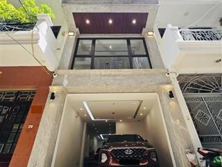 Siêu phẩm phân lô 2 thoáng, vỉa hè oto tránh, 20m ra mặt phố hoàng quốc việt 65m 7tầng giá 31,5 ty