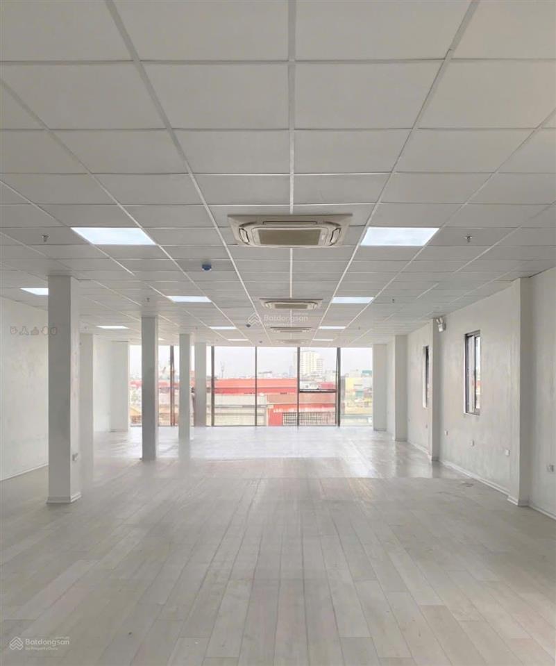 Siêu phẩm toà văn phòng cầu giấy 125m2 mt 8.5m  8 tầng có hầm dòng tiền 2 tỷ/năm giá 87 tỷ