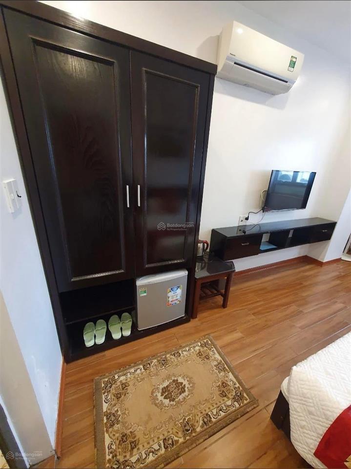 Khách sạn 3 sao 176m8t kdt mới cái dăm bãi cháyquảng ninhvị trí đắc địa dtiền 5ty/n giá 30 tỷ