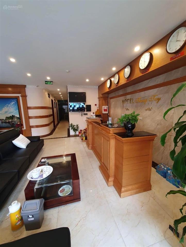 Khách sạn 3 sao 176m8t kdt mới cái dăm bãi cháyquảng ninhvị trí đắc địa dtiền 5ty/n giá 30 tỷ