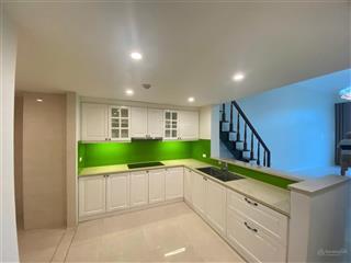 Chính chủ muốn nhượng căn hộ the manor 2pn 9t.  0971 461 ***