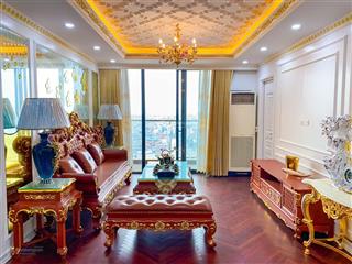 Chủ nhà muốn bán căn hộ đập thông view đẹp siêu rộng 110 cầu giấy 4pn 18 tỷ.  0971 461 ***