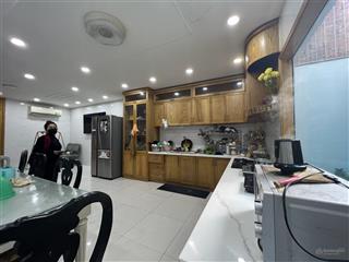 Nhà bán quận 8. mặt tiền đường 20m lề 5m, ngang lớn 5m. ngợp bank chủ gấp bán hạ chào nhỉnh 10 tỷ
