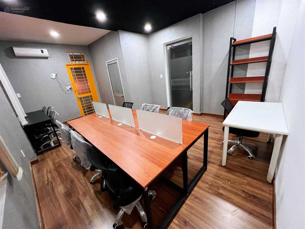 Cho thuê văn phòng 25m2  30m2  60m2  80m2 căn góc 2 mặt tiền khánh hội quận 4 giá 6 triệu/th