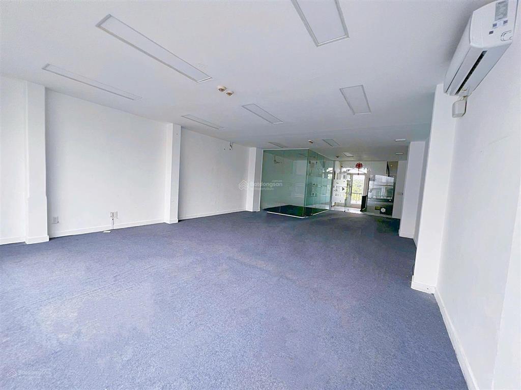 Cho thuê văn phòng 80m2, ngang 6m ở 219 khánh hội quận 4, giá chỉ 16 triệu cho làm 24/7