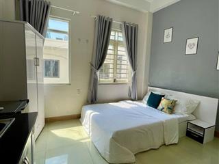 Cho thuê studio full nội thất  bancol thoáng gần ngã tư hàng xanh, quận bình thạnh | xvnt