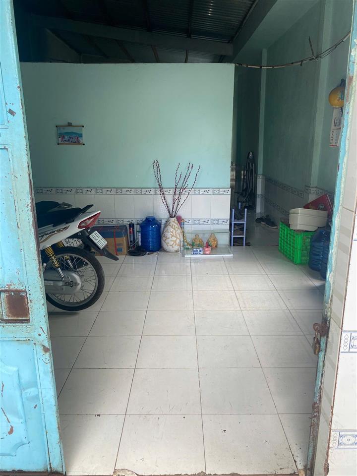 Bán dãy nhà trọ gồm 5 phòng tại quốc lộ 50, cần giuộc, long an, 1,5 tỷ, 125m2