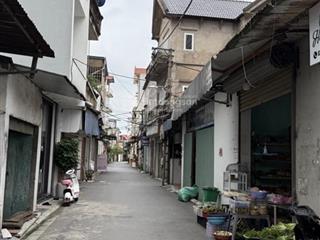 Bán lô đất giá rẻ nhất khu vực, vị trí cực đẹp