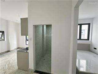 Cho thuê căn hộ 2pn tại đường số 35, cát lái, q2 ban công lớn