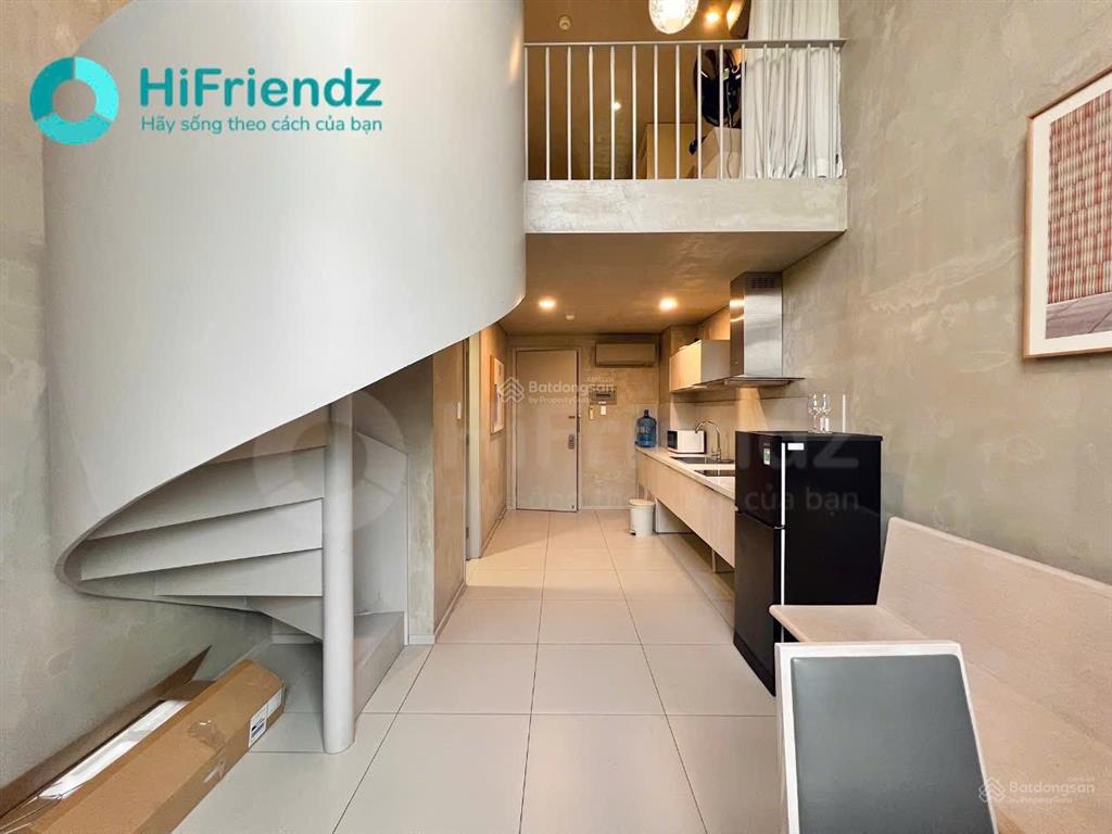 Duplex thiết kế hiện đại  cửa kính lớn thoáng sáng  nội thất đầy đủ  tone nội thất ấm cúng