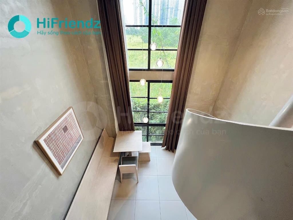 Duplex thiết kế hiện đại  cửa kính lớn thoáng sáng  nội thất đầy đủ  tone nội thất ấm cúng