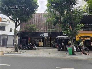 Cho thuê nhà mặt tiền ngang 12m  cô giang, phường cầu ông lãnh, quận 1