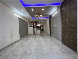 Cho thuê nhà 3 tầng full nội thất  gần cầu hòa xuân diện tích 100m² x 3 tầng
