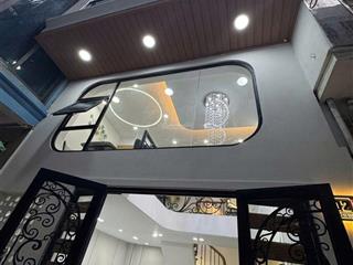 Bán nhà riêng 35m2 6,2 tỷ, vợ chồng chuyển chỗ ở mới cần nhượng lại