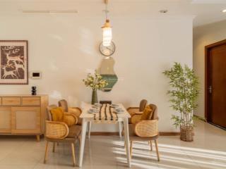 Cần cho thuê căn hộ the gold view q. 4. dt 111m2, 3pn, 2wc. giá 25tr/th.  0365 695 ***