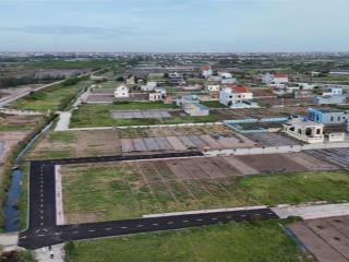 Bán lô đất mặt biển 82.5m2, mt 4,6m. giá 2,25 tỷ quất lâm, nam định. 50m ra tới bãi tắm, siêu đep!!