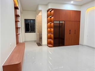 Giảm ngay 400 tr, nhà 3t, 81m2, full nội thất, gần chợ lã xuân oai, tăng nhơn phú a, chỉ còn 7t8