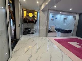 Bán căn hộ tầng 1 phố lạc trung, ô tô đỗ, kinh doanh đỉnh, nhỉnh 3 tỷ
