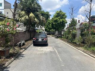 Hiếm có! đường to 2 ô tô tránh lô góc 2 mặt tiền pháp lý sạch tại cổ bi