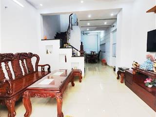 Hàng thơm quang trung gò vấp(4m1x12m)3 tầng đúccòn mới 80%4pn4wc chỉ 5,35 tỷ còn bớt