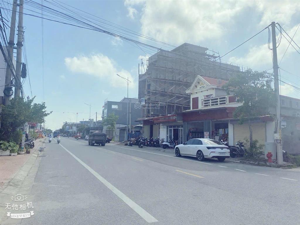 Siêu phẩm lô góc đẹp tuyến 2 đường 402 trung tâm kiến thụy diện tích 78m, mặt tiền 4,