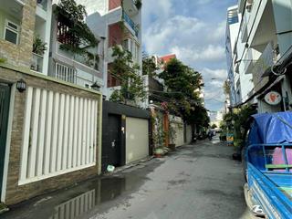 Bán tòa nhà căn hộ dịch vụ phan xích long, phường 1, bình thạnh, 150m2, hầm, 4l, 18p, gb 21.5 tỷ