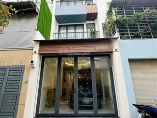 Bán nhà mặt tiền ngay huỳnh văn bánh, phường 12, phú nhuận, 5x14, 3 tầng, 14 tỷ