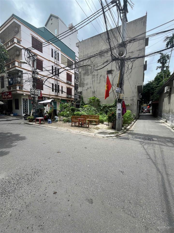 Duy nhất trục t trâu quỳ lô góc 3 mặt tiền 70m² giá 17.3 tỷ, không có lô thứ 2