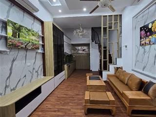 Bán nhà ngõ ô tô đỗ ngày đêm  35m2, 4 tầng, giá chỉ nhỉnh 6 tỷ  la khê, hà đông