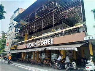 Cho thuê nhà mặt phố tôn đức thắng, mặt tiền 7m siêu rộng, diện tích 120m2 x 2 tầng đẹp nhất phố