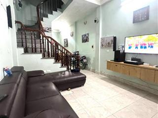 Bán nhà 38m2, giá chỉ hơn 5ty khu vực tây mỗ cầu cốc, nam từ liêm