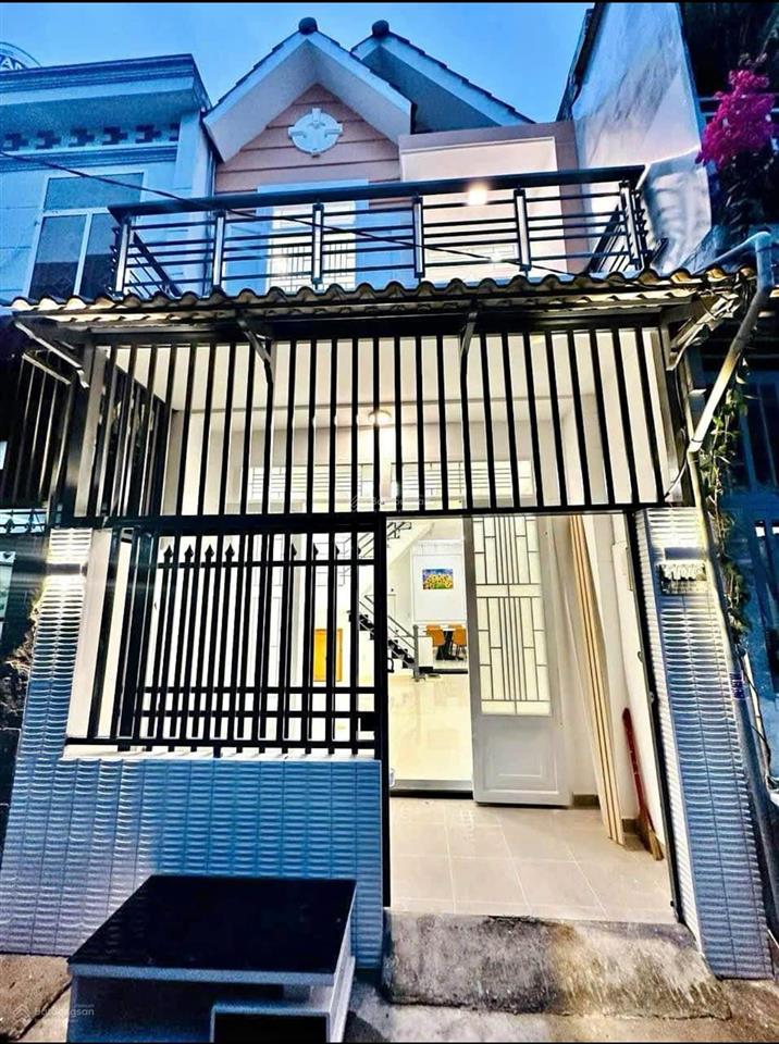 Bán nhà đường dương đình cúc bình chánh 80m2 shr giá 1t250 tl