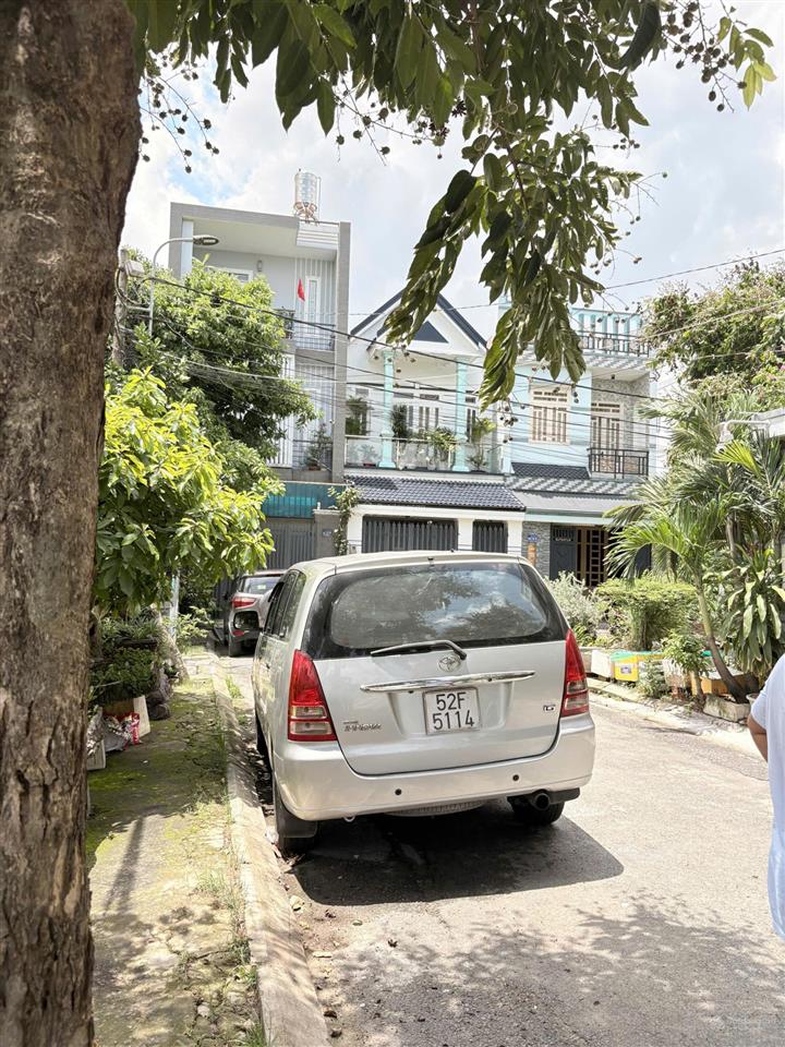 Giảm 1 tỷ  nhà 3 tầng ngay phan văn hớn  kdc đại hải  gần chợ, siêu thị hxh ~ 208.6m2 ngang 10m