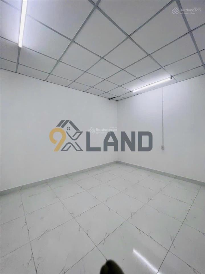 Nhà 2 tầng hẻm xe hơi thông  gần ga metro  chợ thủ đức  tiện ích đầy đủ ~ 100m2 ngang ~ 5m