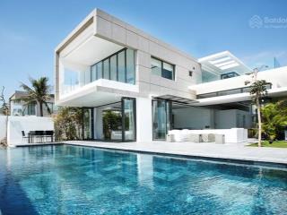 Căn biệt thự duy nhất tại dự án có 3 mặt tiền hướng biển và diện tích rộng nhất