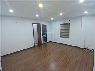 Chủ nhà cần nhượng gấp nhà kinh doanh, 42m.mt 4 m. chỉ 10.15 tỷ. hoàng mai.