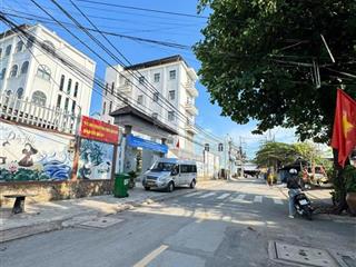 Nhà c4 91.8m2  hxh  đường lò lu  4.3 tỷ