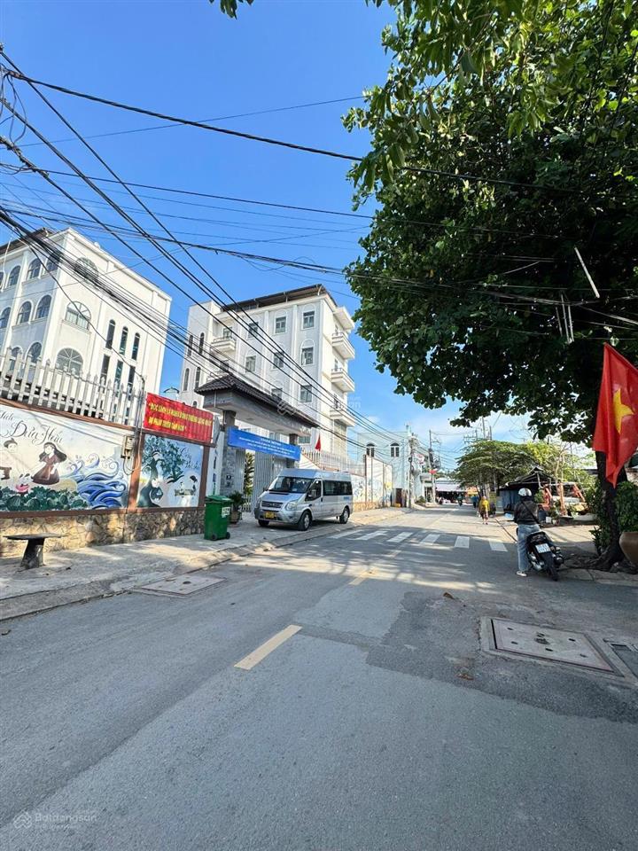 Nhà 2 tầng  80m2 nguyễn duy trinh  long trường  nhỉnh 3 tỷ