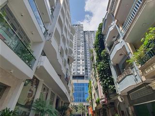 Nhà 2mt hxh cách mạng tháng tám sát hà đô. dt 7,7x13m hiếm có, cn 95m2  xe hơi đỗ cửa, giá 17,9 tỷ