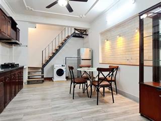 1 trệt + 1 lầu ngay phan xích long [60m2]