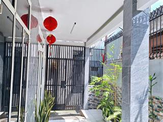 (chính chủ) bán nhà góc 3 mặt tiền ngang khủng 8m ngay chợ thủ đức giá chỉ 5.2 tỷ(tl)!